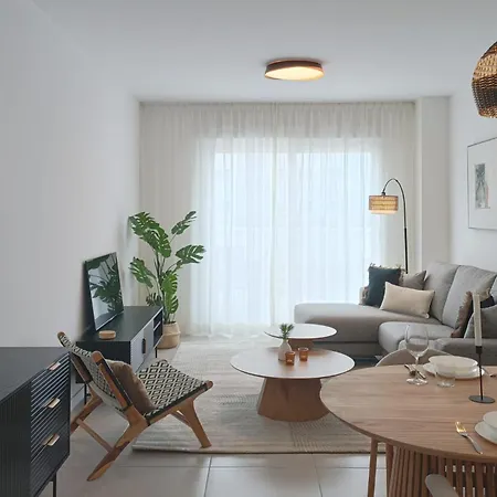 Casa Esquina شقة إِستيبونا